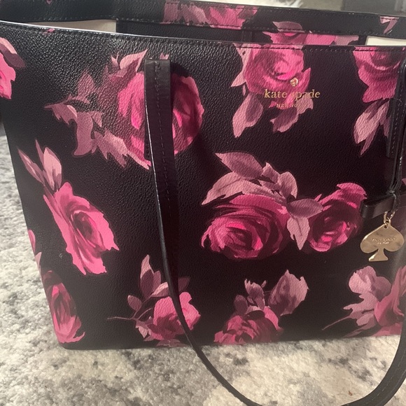 RARE Kate spade tote - Picture 2 of 8